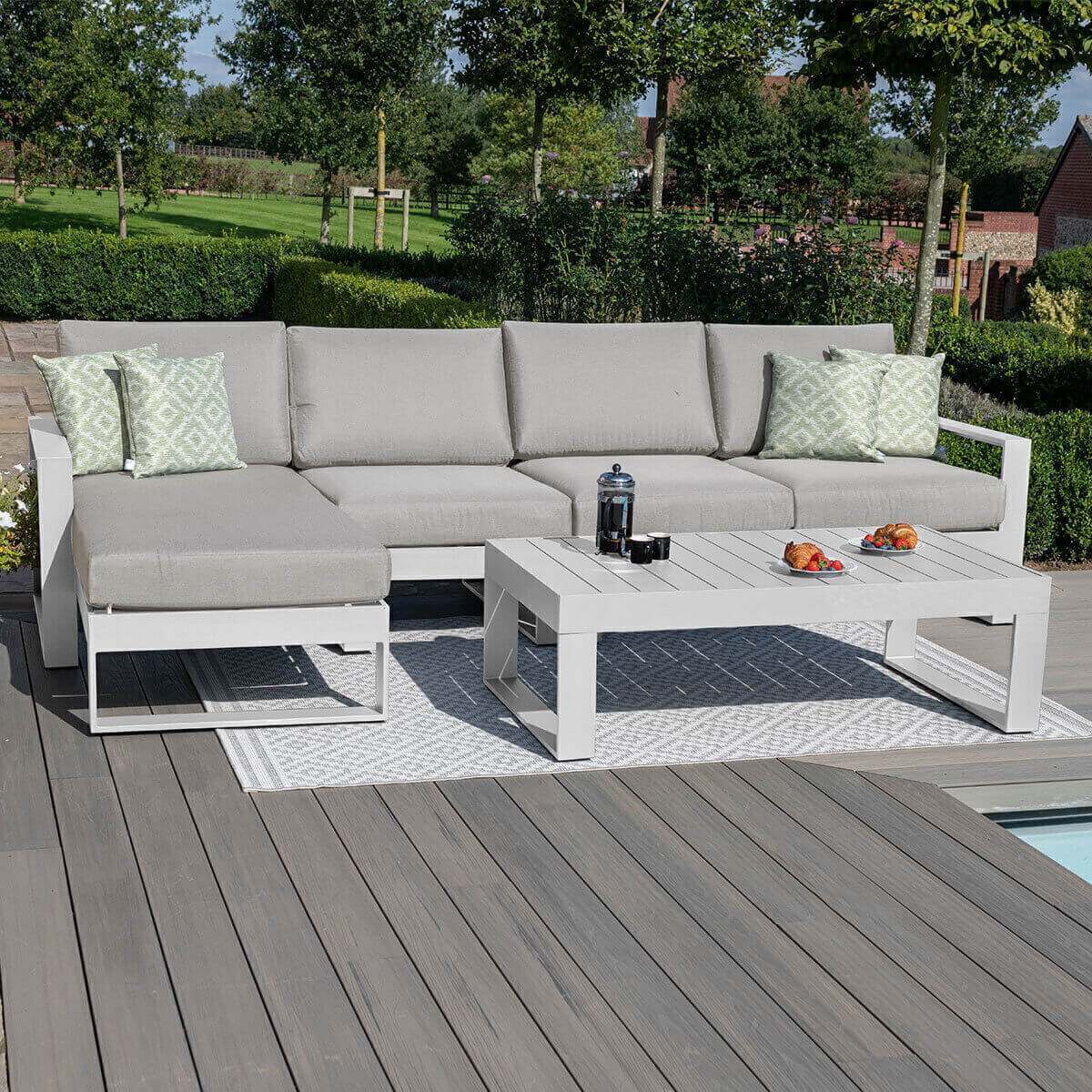 Maze Outdoor Amalfi Chaise Sofa Set