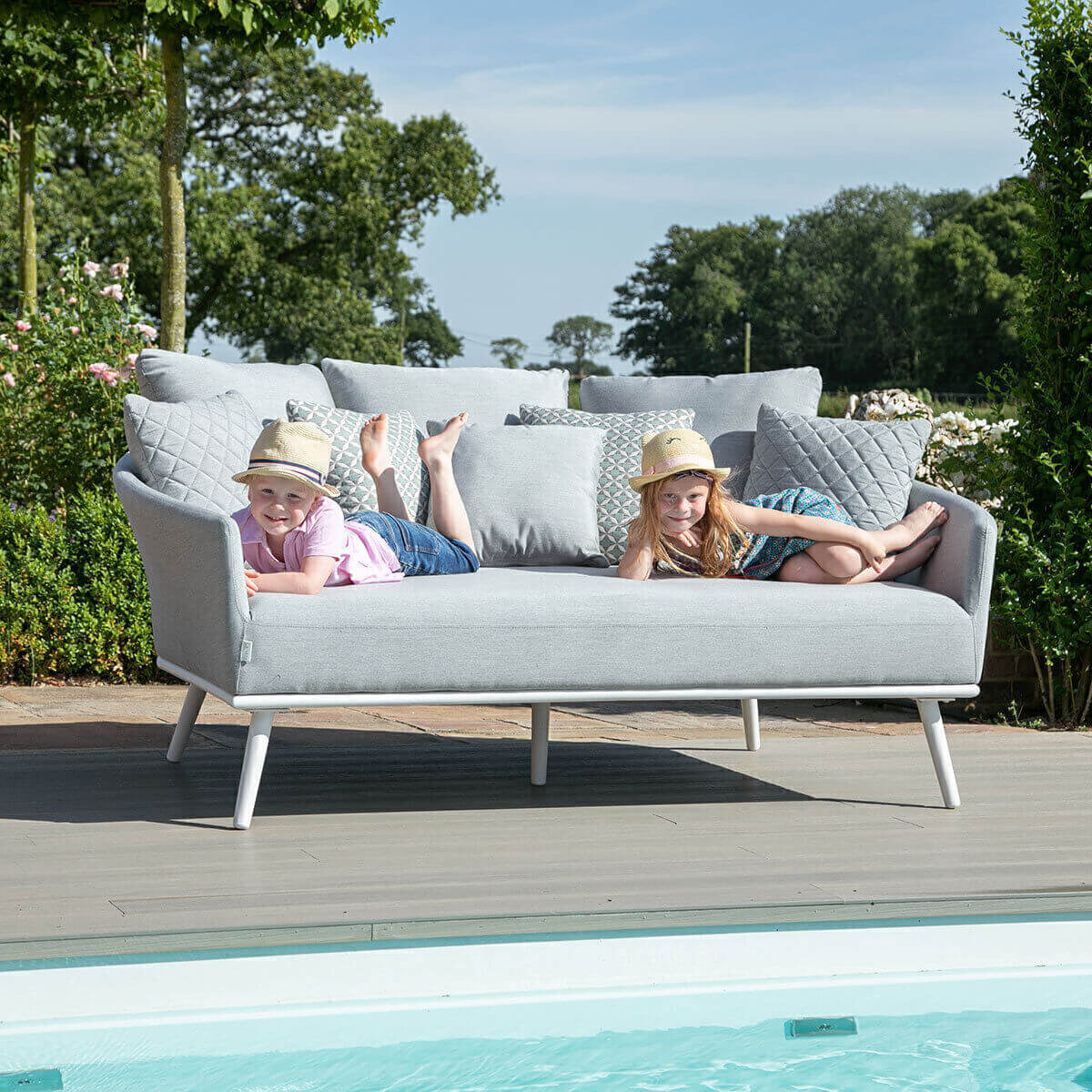 Maze Outdoor Ark Daybed