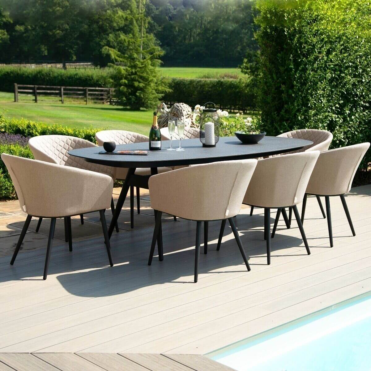 Maze Outdoor Ambition 8 Seat Oval Dining Set