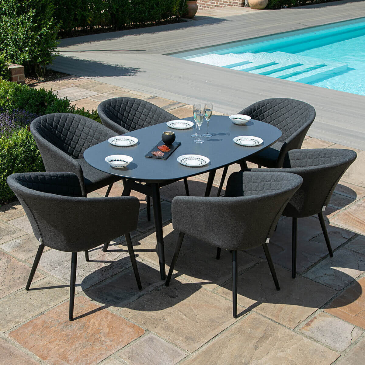 Maze Outdoor Ambition 6 Seat Oval Dining Set