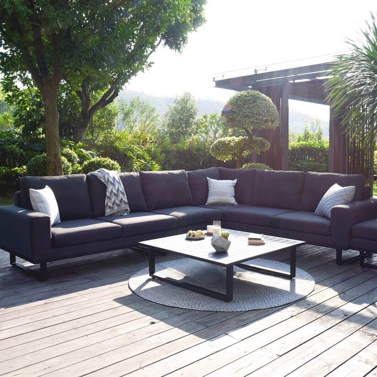 Maze Outdoor Ethos Large Corner Group